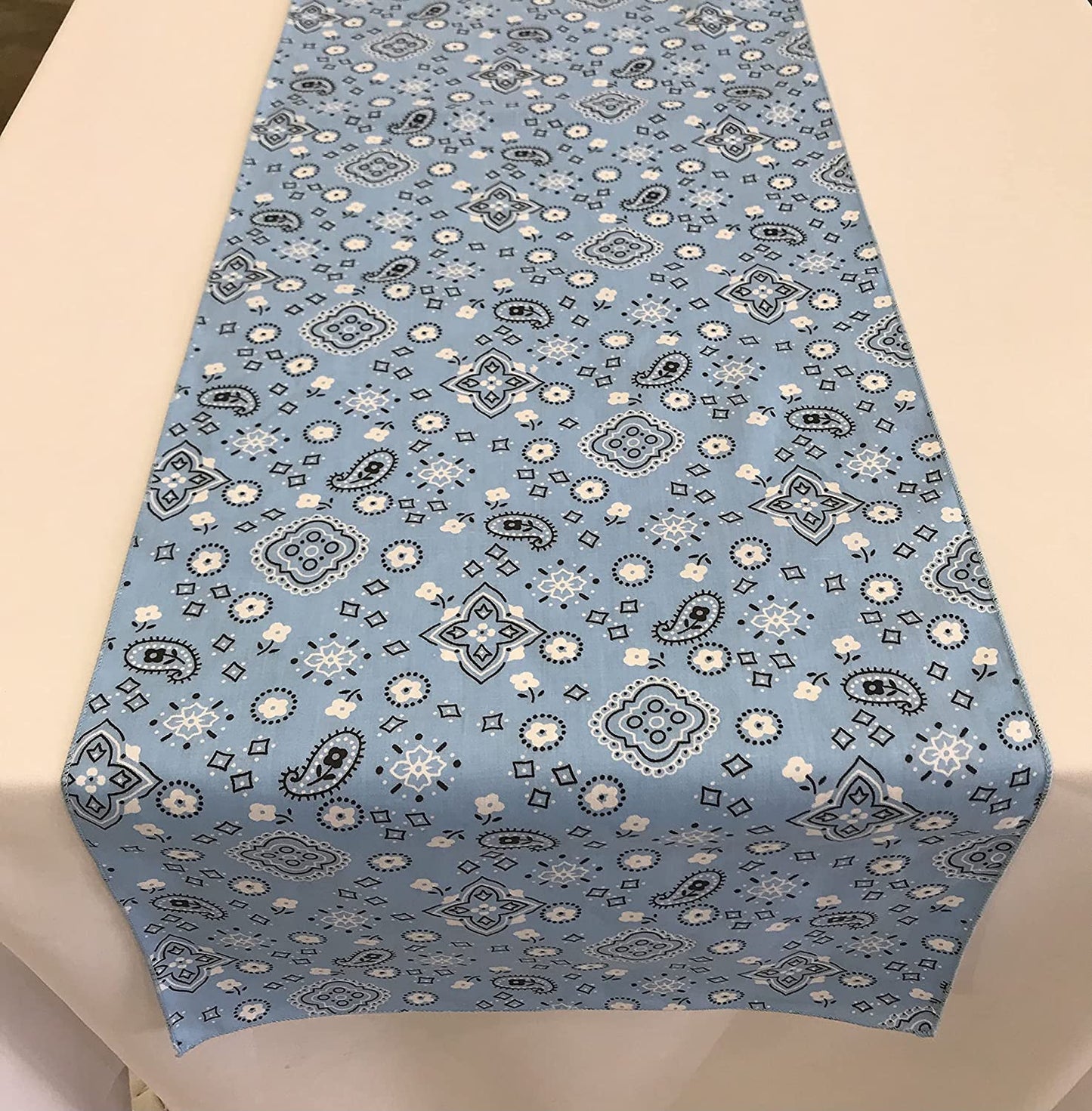 Bandanna Print Poly Cotton Table Runner (Light Blue,